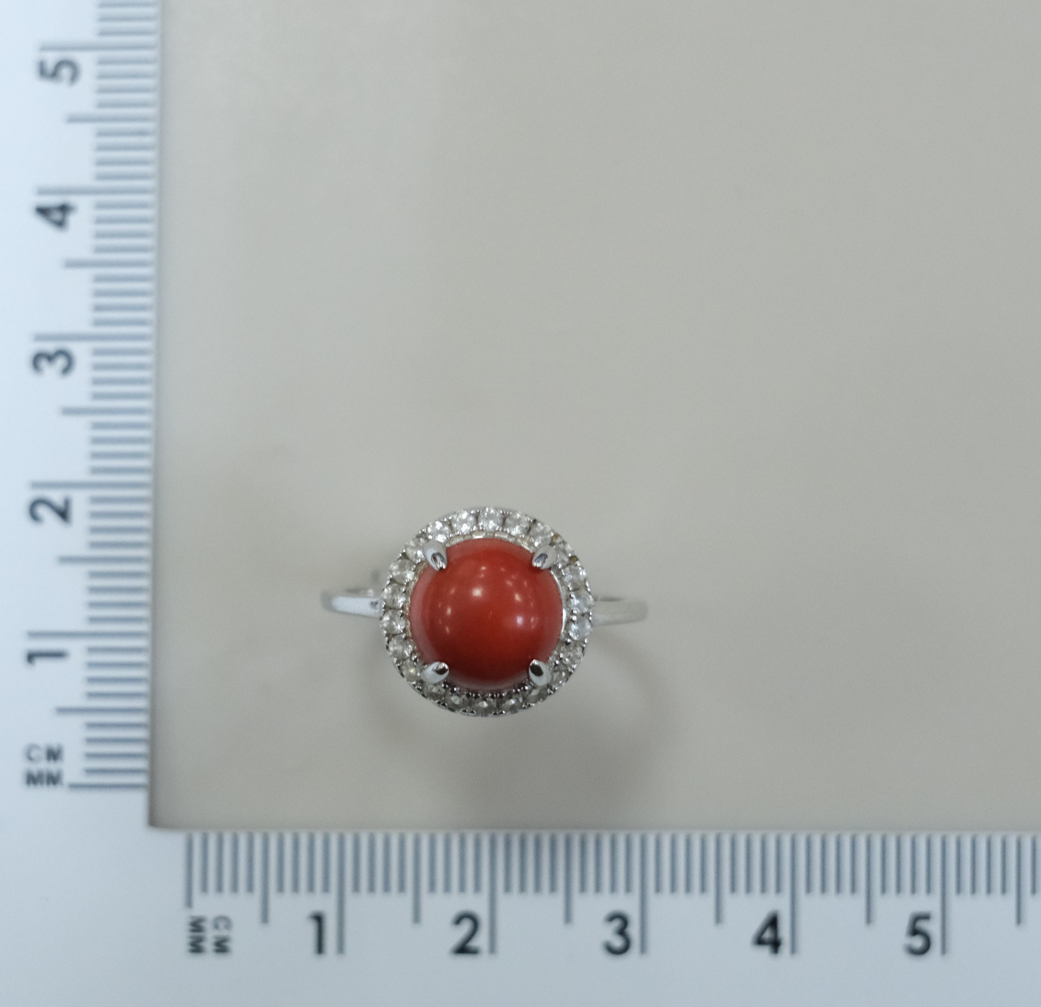 Серебряное кольцо с кораллом Салмон
